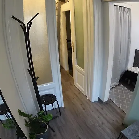 Apartment Nila Opera *