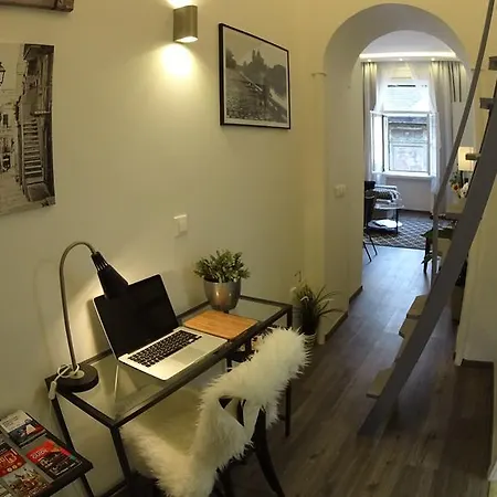 Apartment Nila Opera Budapest