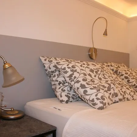 Nila Opera Apartment