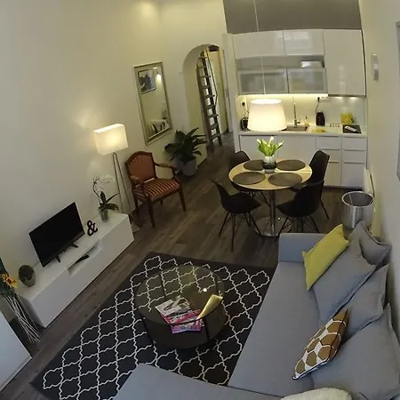 Nila Opera Apartment Budapest
