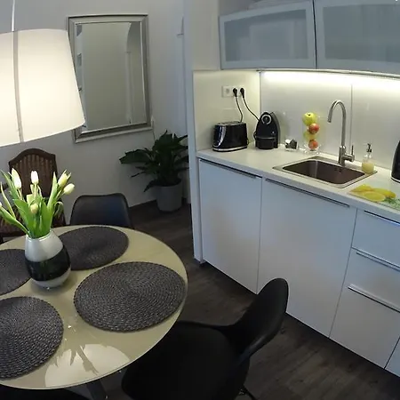 Nila Opera Apartment *