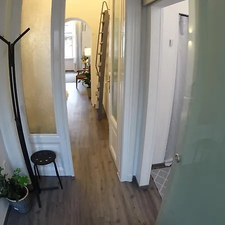 Nila Opera Apartament Budapeszt